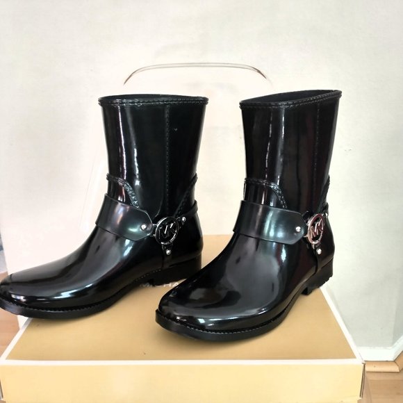 NIB MICHAEL KORS BLACK RAIN BOOTIE SIZE 8M - Picture 4 of 14